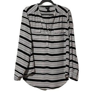 Torrid Black & White Striped Button Front Blouse Size 1 (1X) Long Sleeve